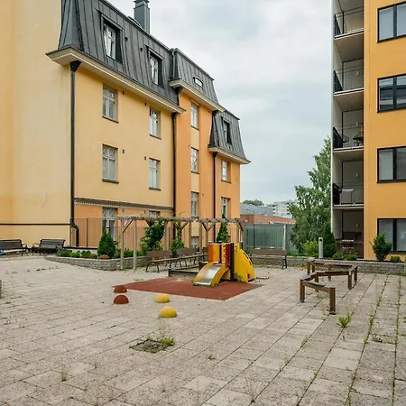 Elegant On The Riverfront Apartamento